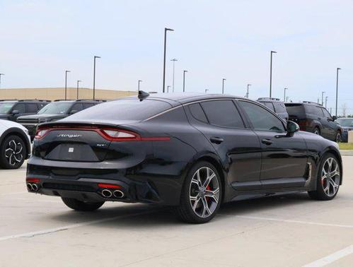 2021 Kia Stinger GT1