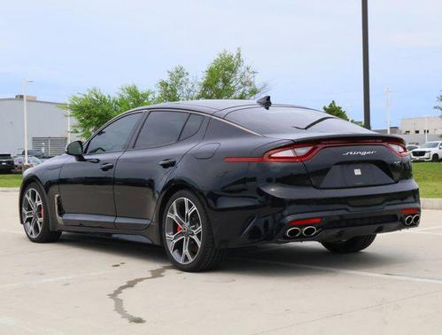 2021 Kia Stinger GT1