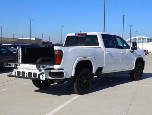 2024 GMC Sierra 2500 AT4
