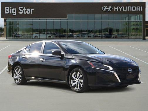 2025 Nissan Altima S FWD