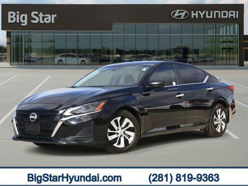 2025 Nissan Altima S FWD