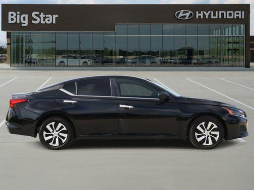 2025 Nissan Altima S FWD