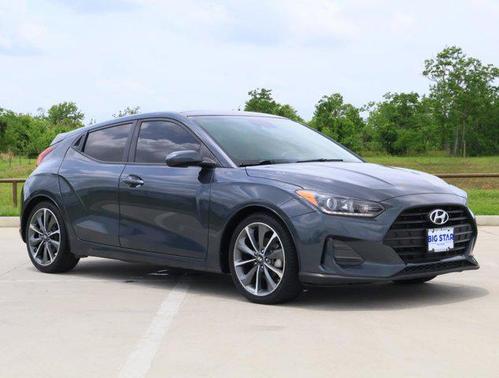 2020 Hyundai Veloster 2