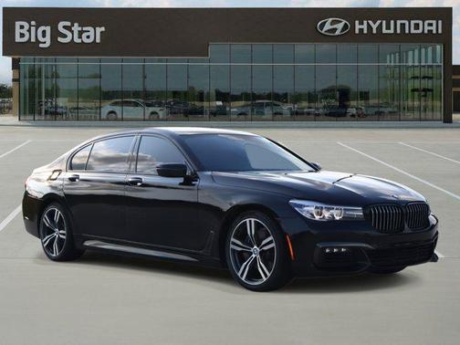 2019 BMW 740 740i
