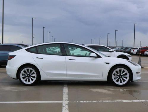 2023 Tesla Model 3 Standard Range