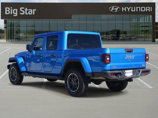 2022 Jeep Gladiator Overland