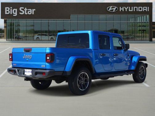 2022 Jeep Gladiator Overland