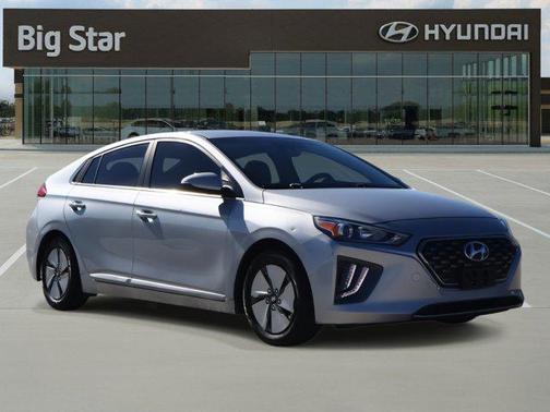 Stellar Silver 2022 Hyundai IONIQ Hybrid SE