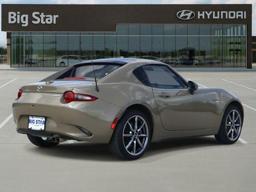 2023 Mazda MX-5 Miata RF Grand Touring