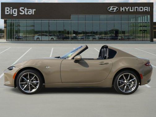 2023 Mazda MX-5 Miata RF Grand Touring