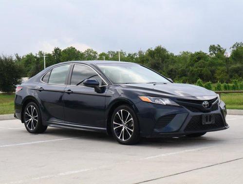 2018 Toyota Camry XLE