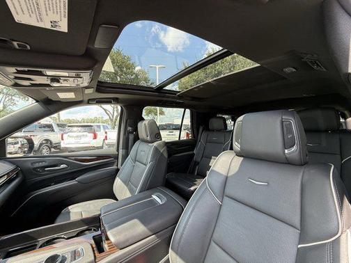 2024 Cadillac Escalade Premium Luxury