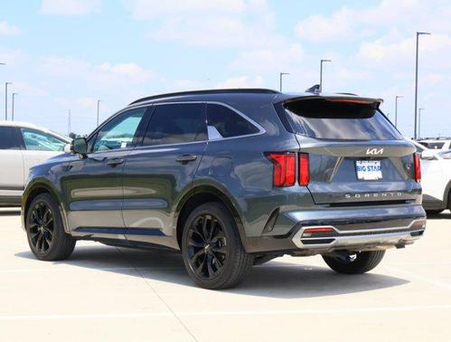 2022 Kia Sorento SX
