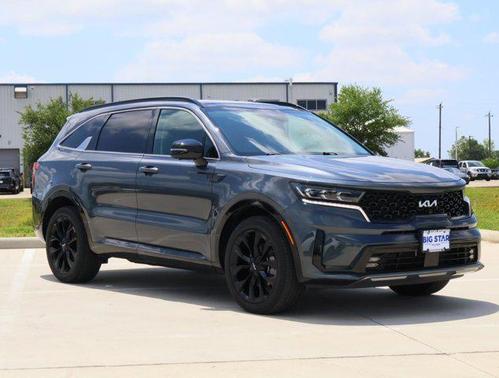 2022 Kia Sorento SX
