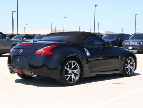 2015 Nissan 370Z Touring Sport
