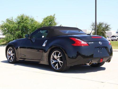 2015 Nissan 370Z Touring Sport