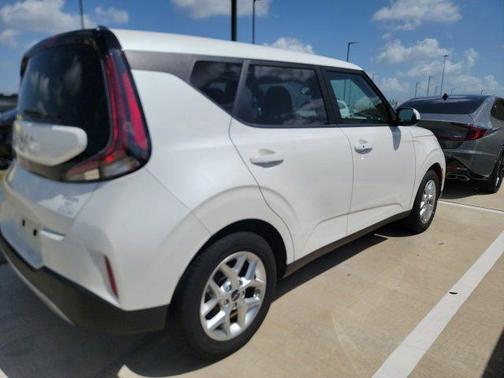 2023 Kia Soul S