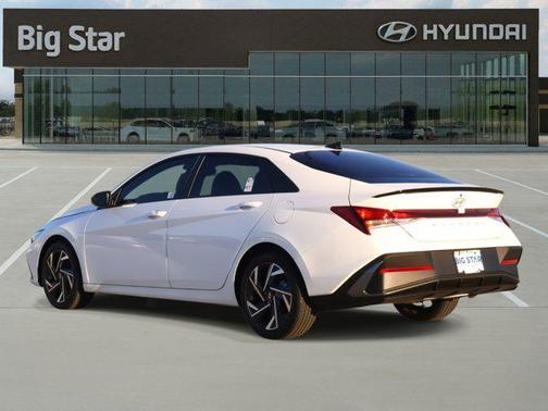 2025 Hyundai ELANTRA Sport