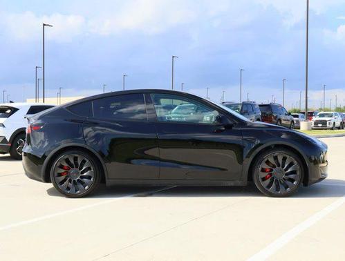 2023 Tesla Model Y Performance Dual Motor All-Wheel Drive