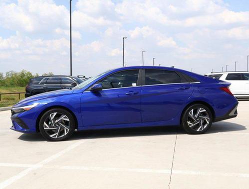 2025 Hyundai ELANTRA HEV Limited