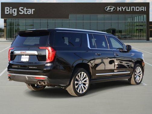 2023 GMC Yukon XL Denali