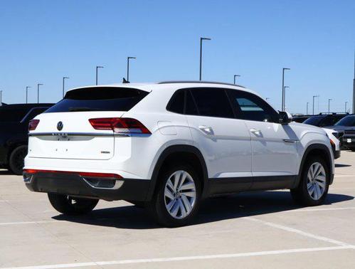 2020 Volkswagen Atlas Cross Sport 2.0T SE w/Technology 4MOTION