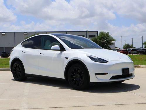 2023 Tesla Model Y Long Range Dual Motor All-Wheel Drive