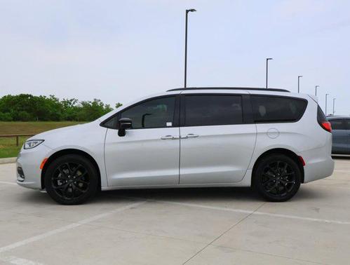 2024 Chrysler Pacifica Limited