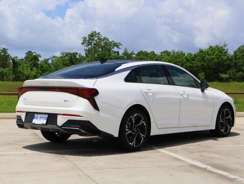 2025 Kia K5 GT-Line