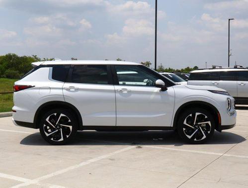 2023 Mitsubishi Outlander SE 2.5 S-AWC