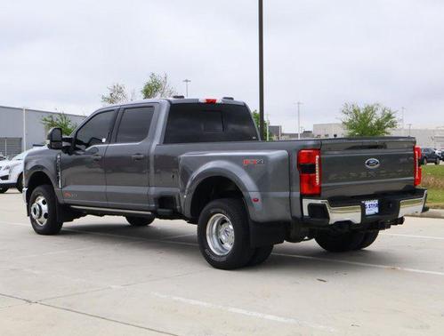 2023 Ford F-350 Lariat
