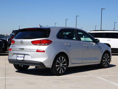 2018 Hyundai Elantra GT Base