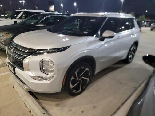 2022 Mitsubishi Outlander SEL 2.5 2WD