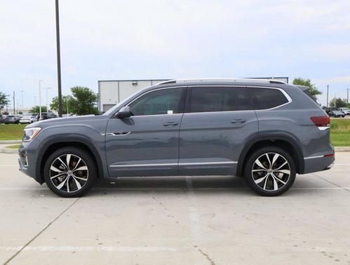 2025 Volkswagen Atlas 2.0T SEL Premium R-Line 4MOTION