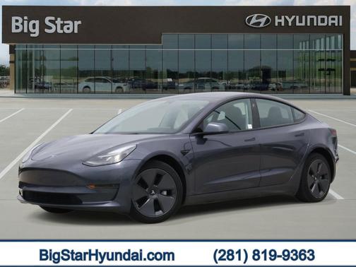 Midnight Silver Metallic 2023 Tesla Model 3 Standard Range