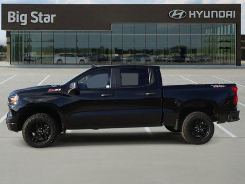 2022 Chevrolet Silverado 1500 Custom Trail Boss