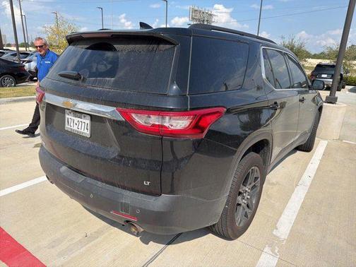 2020 Chevrolet Traverse LT Leather