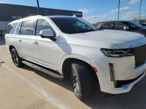 2022 Cadillac Escalade ESV Premium Luxury