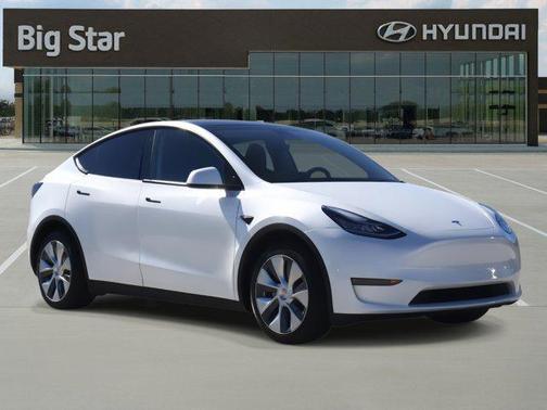 2023 Tesla Model Y Long Range Dual Motor All-Wheel Drive