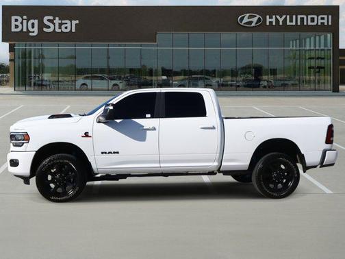 2024 RAM 2500 Laramie Crew Cab 4x4 6'4' Box