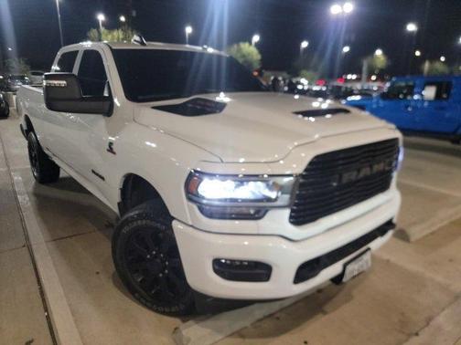 2024 RAM 2500 Laramie Crew Cab 4x4 6'4' Box