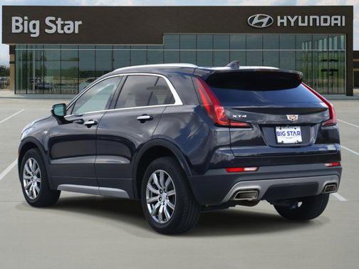 2023 Cadillac XT4 Premium Luxury