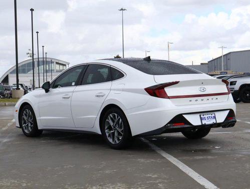 2022 Hyundai SONATA SEL