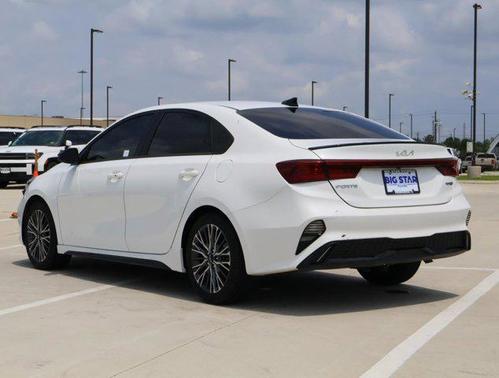 2022 Kia Forte GT-Line