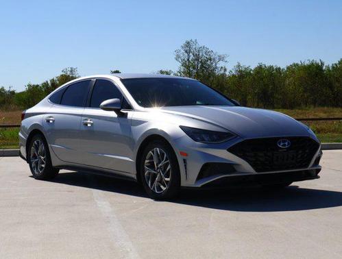 2021 Hyundai SONATA SEL