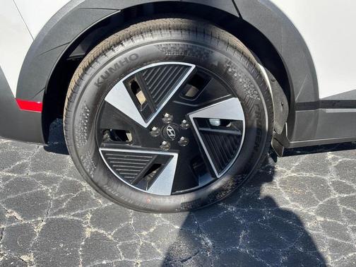 2026 Hyundai IONIQ 5 SE Standard Range