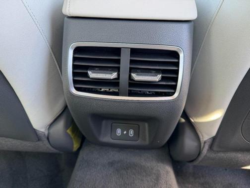 2026 Hyundai SONATA Hybrid SE