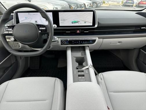 2025 Hyundai IONIQ 6 SE
