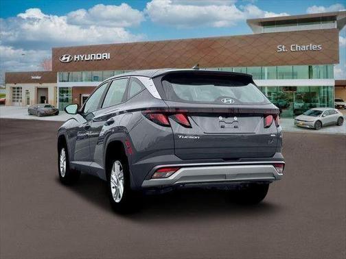 Ecotronic Gray 2026 Hyundai TUCSON SE
