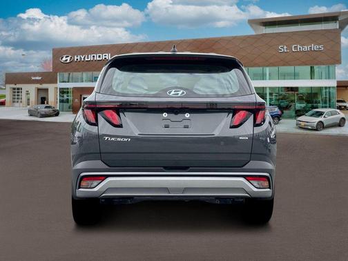 Ecotronic Gray 2026 Hyundai TUCSON SE